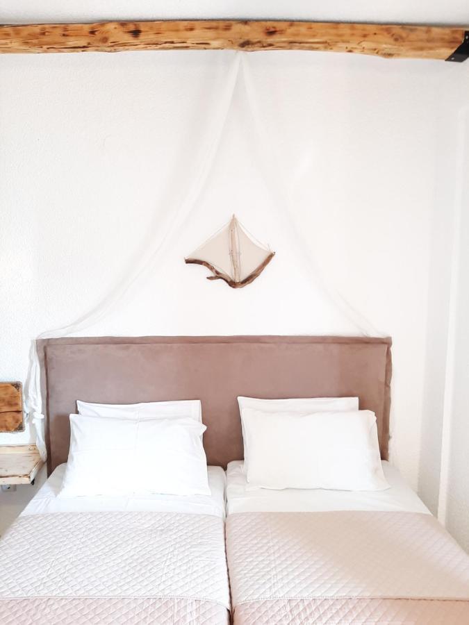 Mariza Apartments -Studios Hanioti Zewnętrze zdjęcie