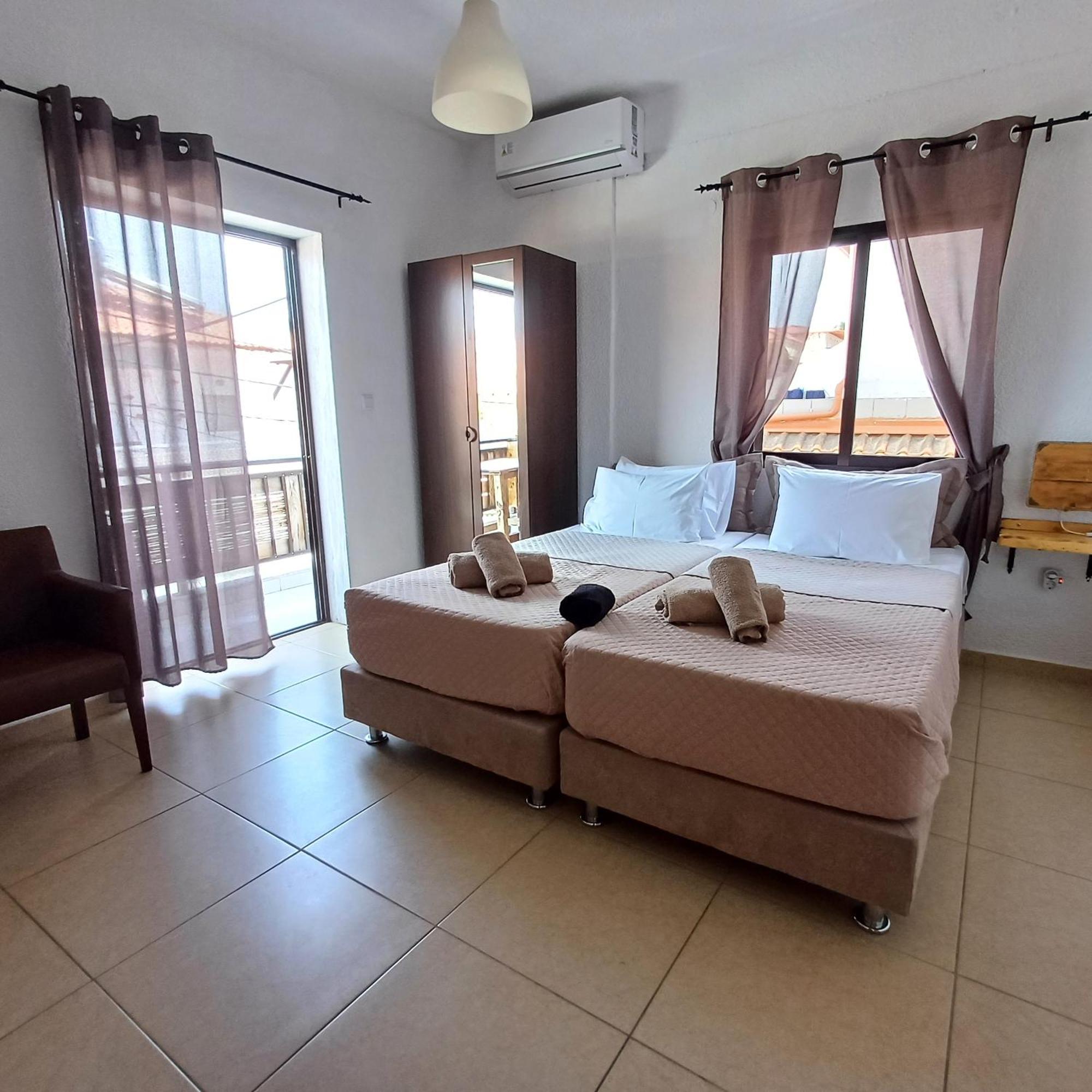 Mariza Apartments -Studios Hanioti Zewnętrze zdjęcie